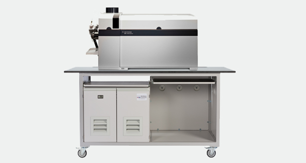 mobile laboratory bench for Agilent 8800 ICP-MS
